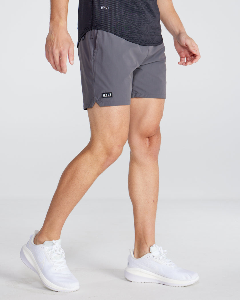 Charcoal [inseam - 5.5"]